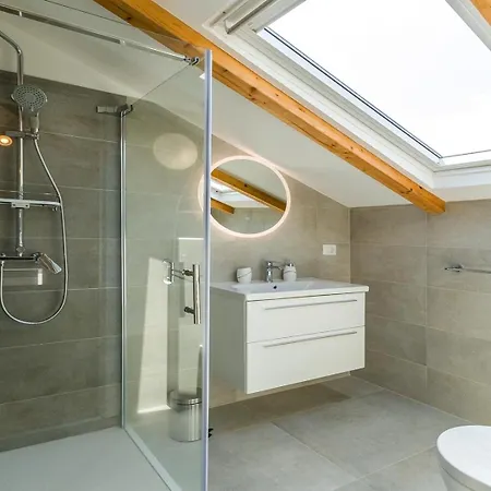 Villa Istria Ad 1749 *